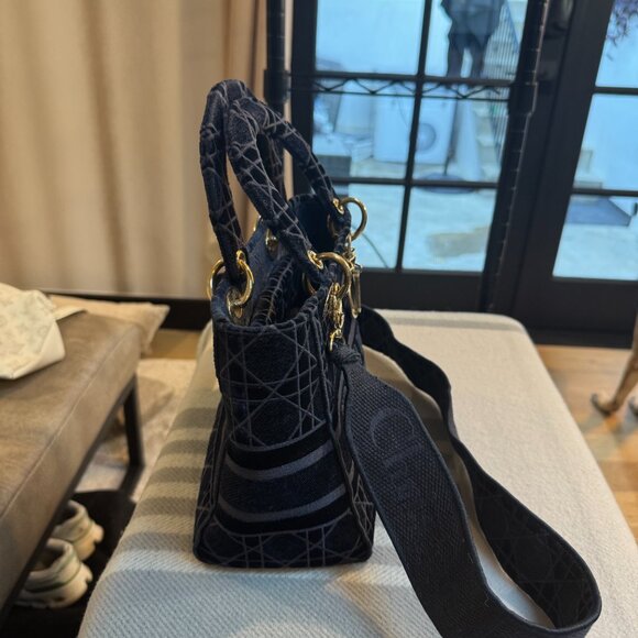 Christian Lady Dior Bag with Strap - Picture 5 of 16